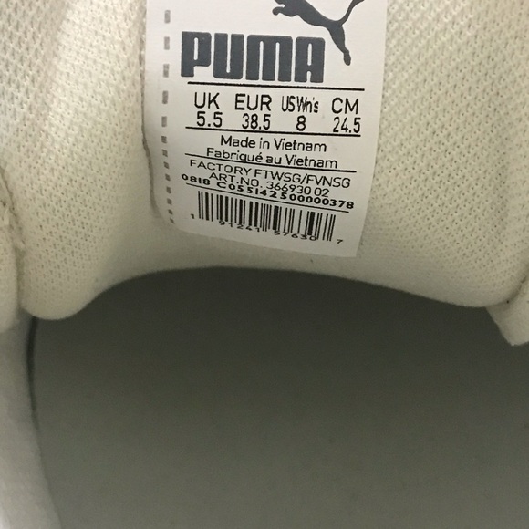 Puma suede Womens Sz 8 shoes - Picture 8 of 8